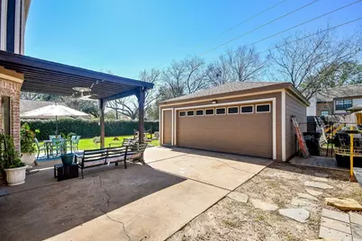8814 Chelsworth Drive, Houston, TX 77083 - Photo 25