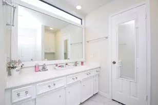 8814 Chelsworth Dr, Houston, TX 77083 - Photo 17