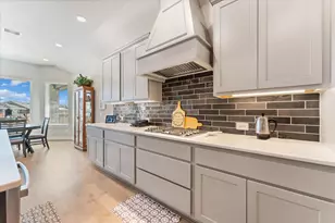 14902 Shavers Dr, Willis, TX 77318 - Photo 9