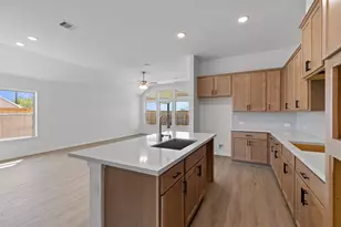 21719 Prairie Sumac Dr, Waller, TX 77484 - Photo 9