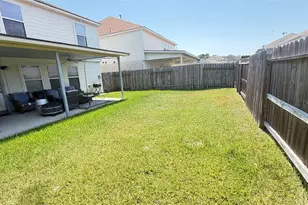 8115 Narrow Brook Way, Houston, TX 77016 - Photo 3