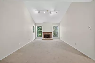 7900 N Stadium Drive #102, Houston, TX 77030 - Photo 9