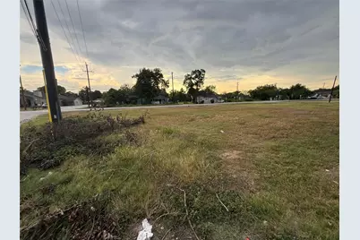 400 N 10th Street, Richmond, TX 77469 - Photo 5
