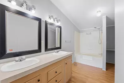 2415 W Cedar Bayou Lynchburg Road, Baytown, TX 77521 - Photo 33