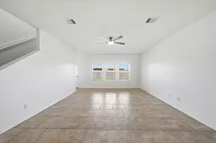 4002 Nestra Dr, Katy, TX 77493 - Photo 9