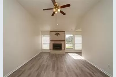 16906 Canary Street, Conroe, TX 77385 - Photo 3