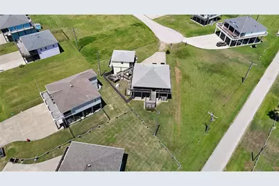 2426 Sand Bar Lane, Crystal Beach, TX 77650 - Photo 47