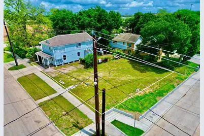 307 S 79th Street, Houston, TX 77012 - Photo 1