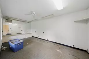 12358 Gainsborough Dr, Houston, TX 77031 - Photo 23