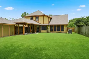 12358 Gainsborough Dr, Houston, TX 77031 - Photo 25