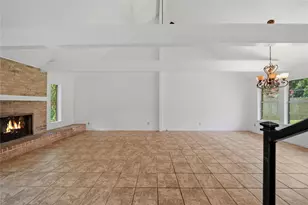12358 Gainsborough Dr, Houston, TX 77031 - Photo 9