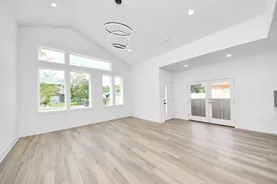 8109 Hamlet Street #A, Houston, TX 77078 - Photo 11