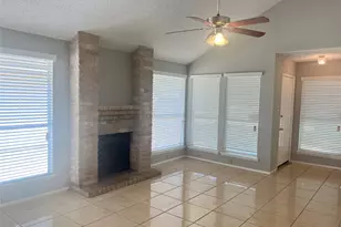 13643 Vickston Ln, Houston, TX 77014 - Photo 3