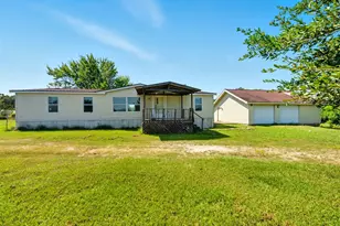 128 Hill Top Ln, Huntsville, TX 77320 - Photo 27