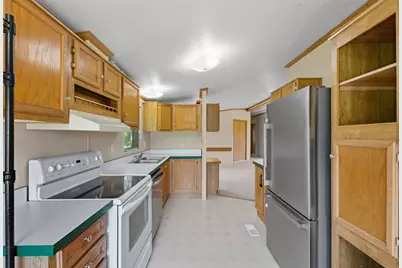 128 Hill Top Lane, Huntsville, TX 77320 - Photo 9