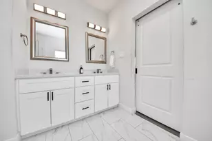 8419 Woodward St, Houston, TX 77051 - Photo 29