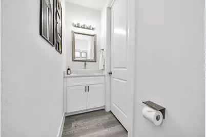 8419 Woodward Street, Houston, TX 77051 - Photo 9