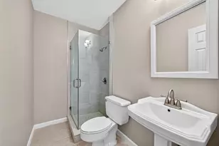 2601 Bellefontaine St, Houston, TX 77025 - Photo 11
