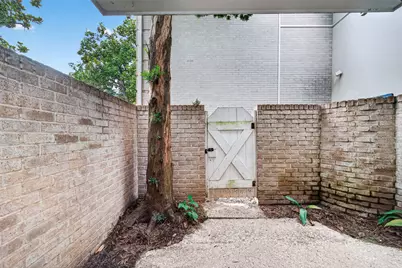 2601 Bellefontaine Street #B110, Houston, TX 77025 - Photo 19