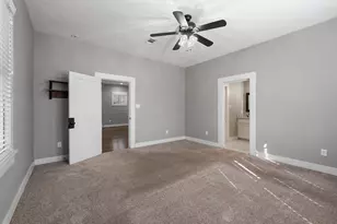 712 E 28th St, Bryan, TX 77803 - Photo 13