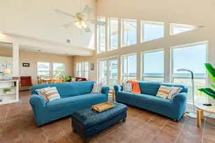 22915 Gulf Dr, Galveston, TX 77554 - Photo 7