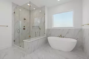 1103 E 37th St, Houston, TX 77022 - Photo 33