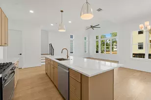 1103 E 37th St, Houston, TX 77022 - Photo 3