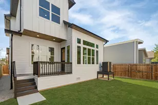 1103 E 37th St, Houston, TX 77022 - Photo 41