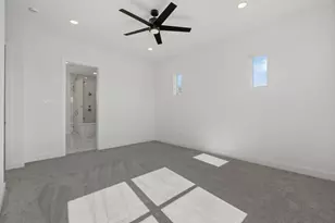 1103 E 37th St, Houston, TX 77022 - Photo 29
