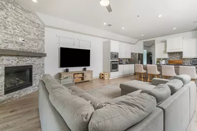 2572 Ravenna Court, Friendswood, TX 77546 - Photo 17