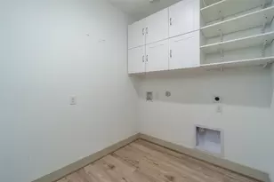 2572 Ravenna Ct, Friendswood, TX 77546 - Photo 29