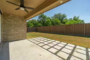 2572 Ravenna Ct, Friendswood, TX 77546 - Photo 31