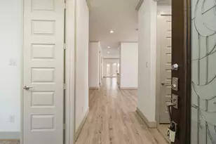 2572 Ravenna Ct, Friendswood, TX 77546 - Photo 5