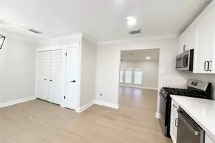 1429 Northview Dr, Angleton, TX 77515 - Photo 11