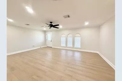 1429 Northview Drive, Angleton, TX 77515 - Photo 5