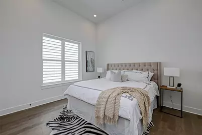 6129 W Montgomery Road, Houston, TX 77091 - Photo 1