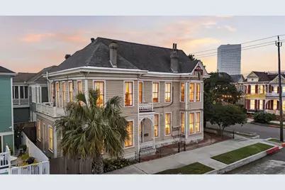 1701 Ball, Galveston, TX 77550 - Photo 1