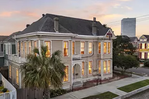 1701 Ball, Galveston, TX 77550 - Photo 1