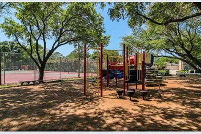 11423 Wickersham Lane, Houston, TX 77077 - Photo 35