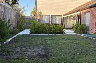 11423 Wickersham Ln, Houston, TX 77077 - Photo 29