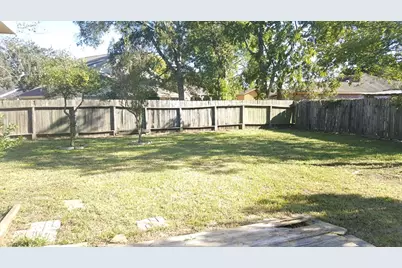 10423 Tenneco Drive, Houston, TX 77099 - Photo 27