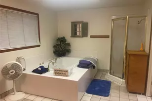 400 S Center St, Buffalo, TX 75831 - Photo 11