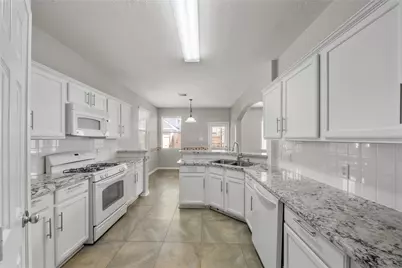 6354 Wilshire Ridge, Houston, TX 77040 - Photo 9