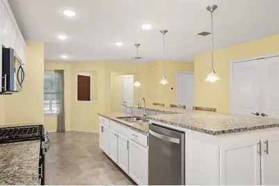 362 Crested Eagle Drive, Richmond, TX 77469 - Photo 9