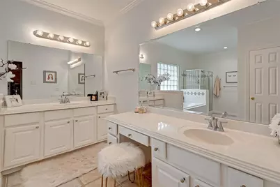 5917 Dolores Street #D, Houston, TX 77057 - Photo 21
