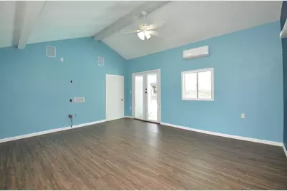 2711 Williamsburg Drive, Dickinson, TX 77539 - Photo 33