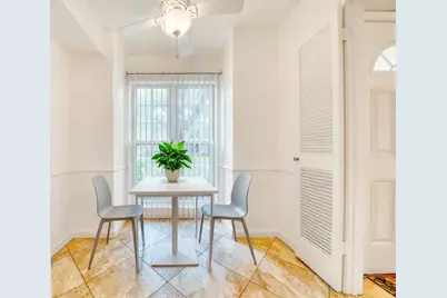 13376 Trail Hollow Drive #3376, Houston, TX 77079 - Photo 11