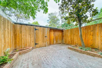13376 Trail Hollow Drive #3376, Houston, TX 77079 - Photo 23