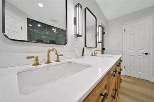 2415 Brookmere Dr, Houston, TX 77008 - Photo 23