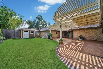 2415 Brookmere Drive, Houston, TX 77008 - Photo 35